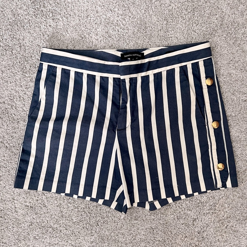 Banana Republic Sailor shorts